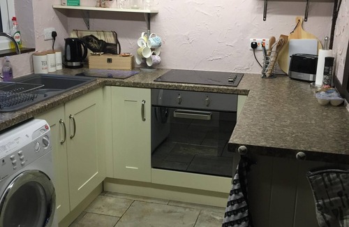 St Neots Cottage | Dollydrops 17th Century Rural Cottage in Cambridgeshire