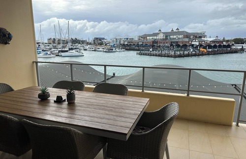Mandurah Apartment | Dolphins At The Palladio - Maybe see a dolphin or three!