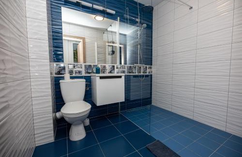 Kolobrzeg House | Dom Wypoczynkowy Anna - opcjonalnie śniadania w Starej Piekarni