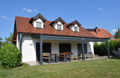 Slovenska Bistrica Apartment | Domačija Vrški