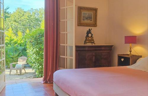 Saint-Maximin-la-Sainte-Baume Cabin | Domaine de Conillières