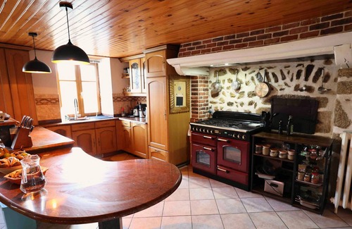 Lavoine House | Domain 1h20 from Lyon for events (birthday, cousinade, seminar, etc.)