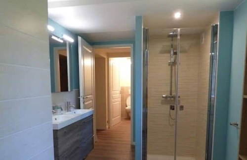 Saint-Pardoux-l'Ortigier Cottage | Domaine de Courolle, Piscine Interieure-spa-sauna