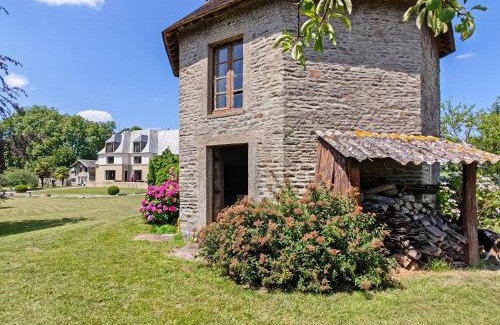 Saint-Quentin-sur-le-Homme Apartment | Domaine de L'isle Maniere