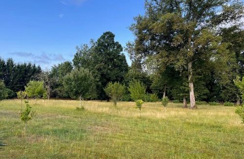 Lamothe-Montravel Villa | Domaine clos et arboré de 3 ha avec deux maisons