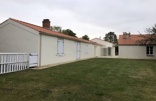 Saint-Denis-du-Payre House | Domaine des Saussereaux