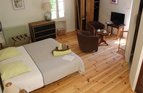 Sumene House | Domaine de la Carrière