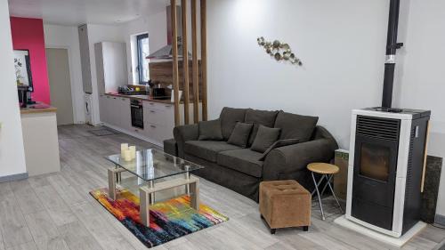La Roche-sur-Foron Apartment | Domaine de la Griffe - Appartement "Sous Dine"