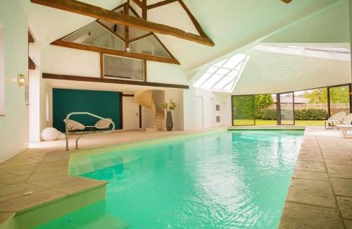 Neuvy-le-Roi House | Domaine de la Limetiere