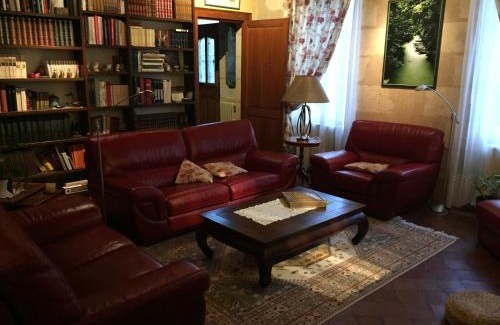 Saint-Savin House | Domaine de Naudon