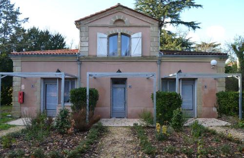Laparade House | Domaine de Peyreguilhot