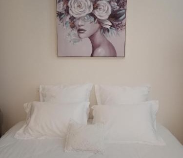 Lachaise Bed & Breakfast | Domaine de Pladuc