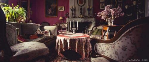 Saint-Denis-du-Pin Bed & Breakfast | Domaine de Rennebourg