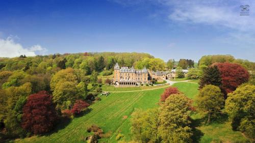 Maillen Hotel | Domaine de Ronchinne - Insolites