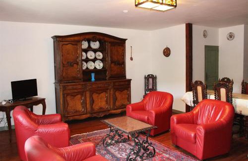 Syam House | Domaine De Syam - Gîtes, Chambres d'hôtes & Cabanes