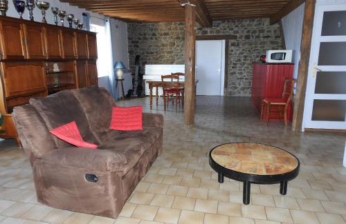 Vaux-en-Beaujolais House | Domaine des Gardette
