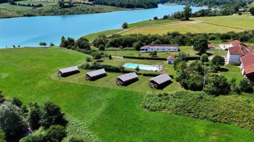 Lalanne-Arque Hotel | Domaine La Barbe !