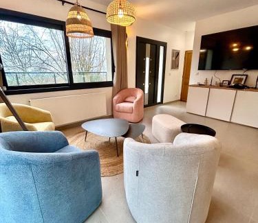 Montge-en-Goele Hotel | Domaine La Tuilerie Rénové et Confortable proche de Aéroport CDG