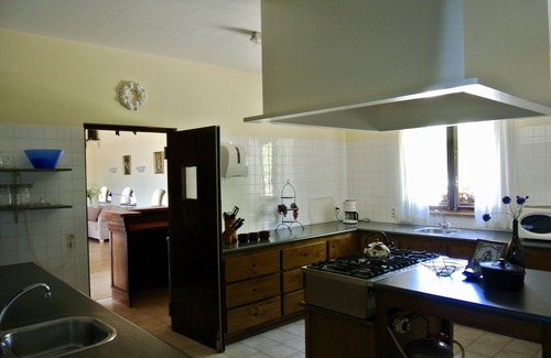 Perpezac-le-Blanc House | Domaine Leyvinie, gite Merlot, 10 minutes from the Dordogne