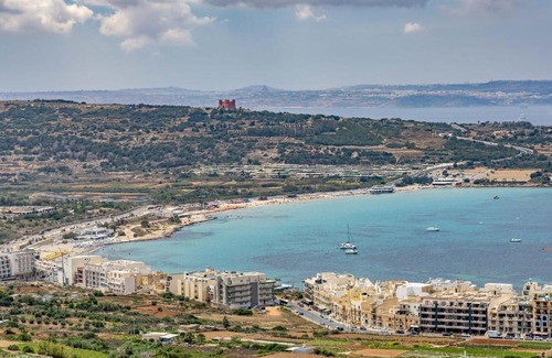 Mellieħa Heights Apartment | Dome Sunset Views Apartment