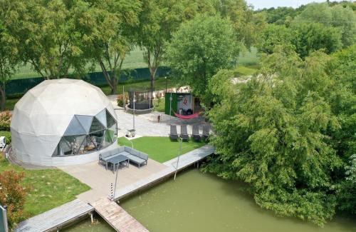 Sagvar House | DOMEGLAMPING at FISHINGLAKE