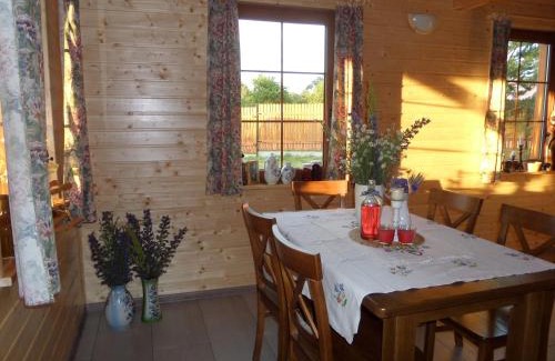 Koscierzyna Apartment | Domek drewniany na Kaszubach nieopodal Wdzydz Kiszewskich