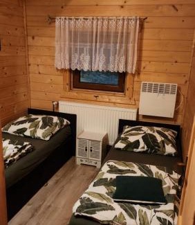 Chyzne Apartment | Domek drewniany