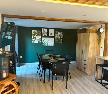 Zywiec Apartment | Domek Nad Koszarawą z ogrodowym jacuzzi