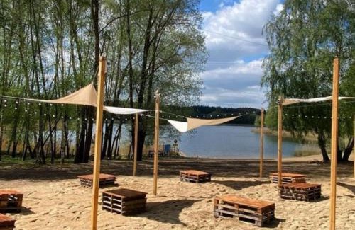 Murowana Goslina House | Domek nr.2 nad jeziorem w Puszczy Zielonka