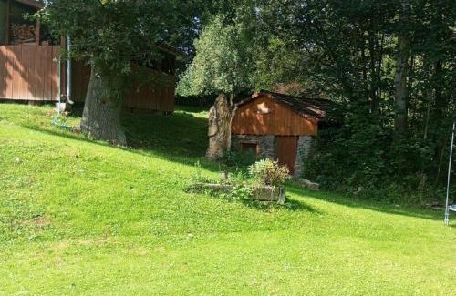 Zirov House | Domek v osadě Kladiny