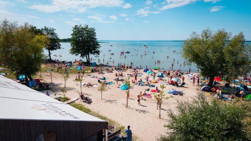 Nowe Guty Apartment | Domki Dollar -Plaża Nowe Guty