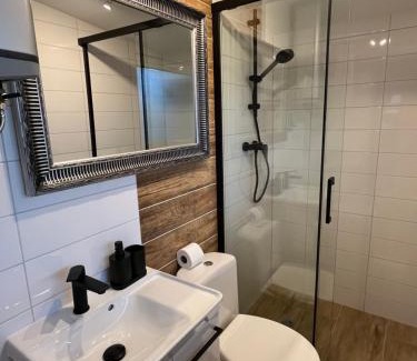 Miedzybrodzie Bialskie House | Domki na Brodku
