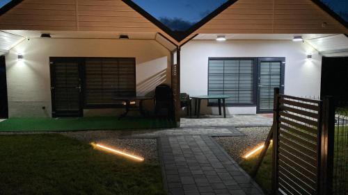 Postomino Apartment | Domki Paradise 700m od morza !