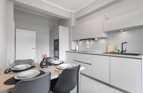 Altstadt-Nord Apartment | Domloge Lofts & Apartments