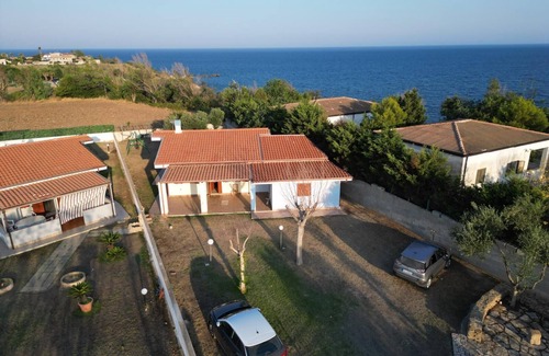 Crotone Villa | Domus Achea - History, Nature, Sea