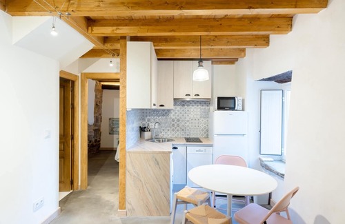 Astorga Apartment | Domus Aurea Standard