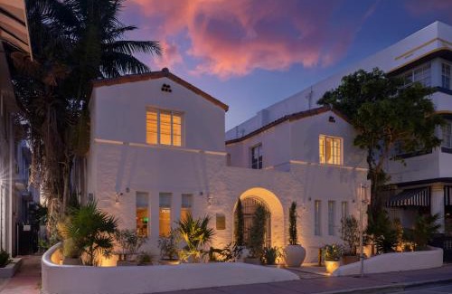 South Beach Hotel | Donatella Boutique Hotel