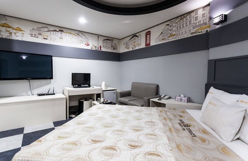 Dongducheon Hotel | Dongducheon Hive