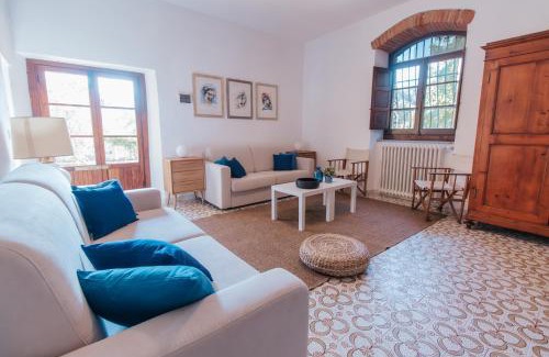 Puliciano House | DONNA LAURA - Holiday Home