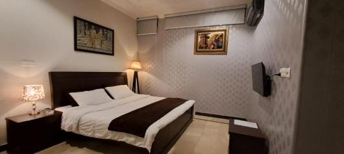 Islamabad Bed & Breakfast | Doolv Guest House