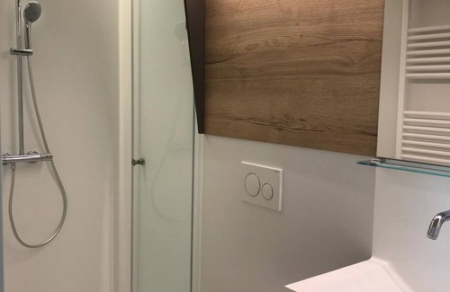 Illmitz Bed & Breakfast | Doppelzimmer mit Dusche, WC - Weinidylle Opitz