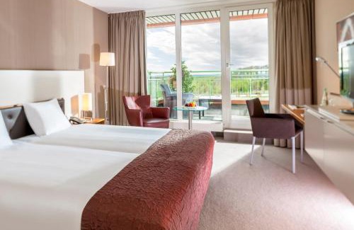 Nuerburg Hotel | Dorint Am Nürburgring Hocheifel