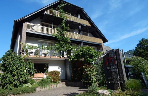 Krov Apartment | Dornfelder - Trossen, Rosel