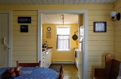 Terra Nova House | Dory Buff House