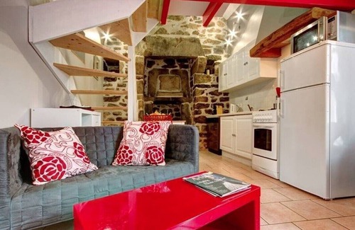 Pouldergat House | DOUARNENEZ bay all inclusive 2 people jacuzzi and sauna