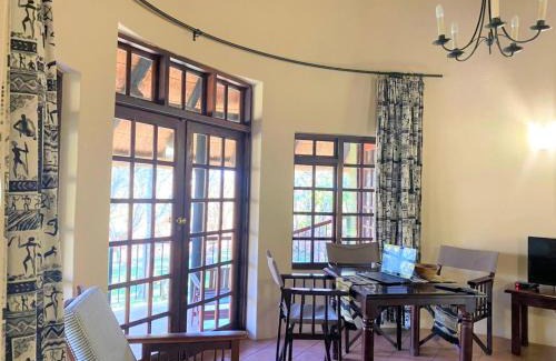 Bulawayo Apartment | Double lodge on natural African bush - 2112