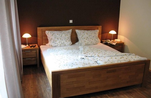 Leinsweiler Bed & Breakfast | Double room 3 - Gästehaus Erlenwein
