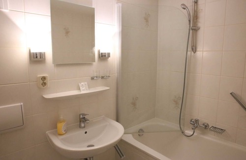 Magdeburg Cottage | Double Room - City Pension Magdeburg