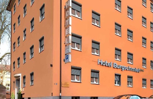 Mitte House | Double room - Hotel Burgschmiet GmbH