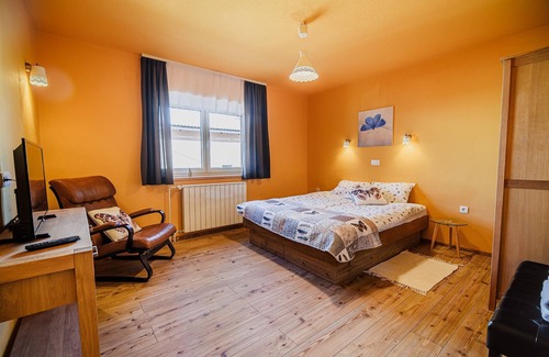 Cerknica House | Double Room Metulj with Breakfast in Ančkin kot